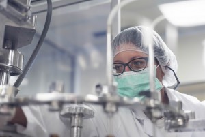 药品注册受理事情调解：12月1日起，凡由总局审评审批的注册申请均由总局受理