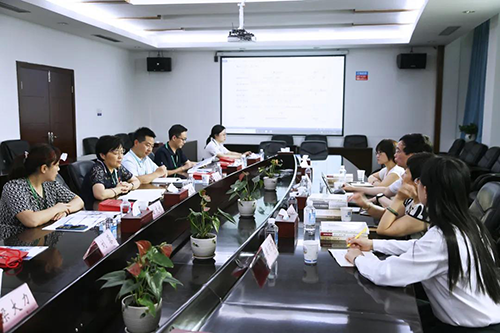 聚会中南宫28与人福药业就以后的相助偏向举行了深入探讨