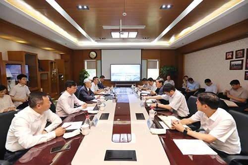 上海市委常委、浦东新戋戋委书记翁祖亮调研南宫28生物医药