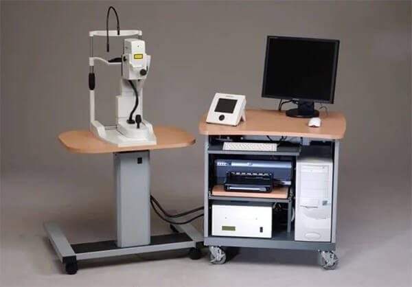 南宫28海德堡激光眼科诊断仪-SPECTRALIS?HRA-+-OCT.jpg