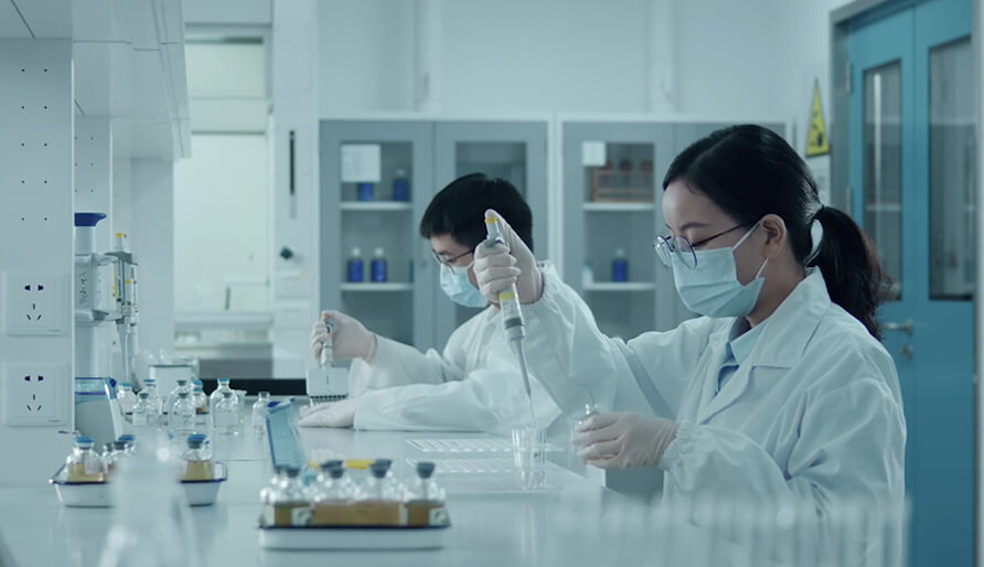 一廿偕行，一廿向美。南宫2820周年宣传片上映！